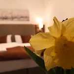 Laguna Panzio Bed & Breakfast