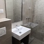 Laguna Panzio Bed & Breakfast