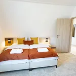 Bed & Breakfast Laguna Panzio Gárdony