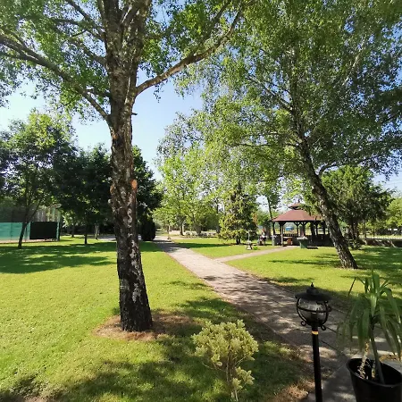 Nocleg ze śniadaniem Laguna Panzio 3*