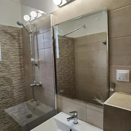 Laguna Panzio ベッド・アンド・ブレックファスト 3*