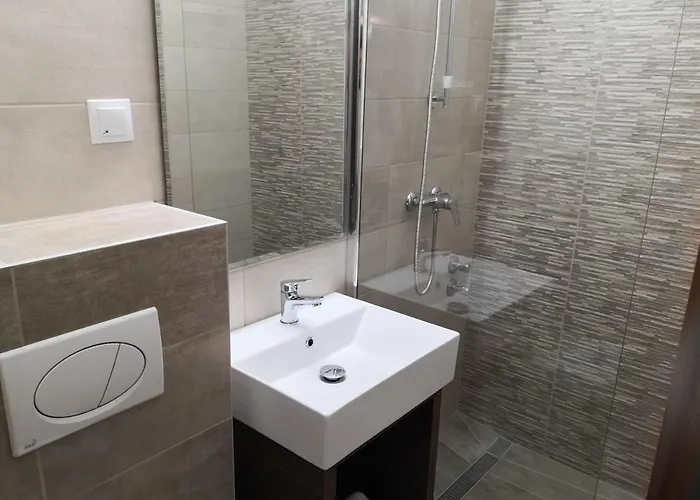 Laguna Panzio Bed & Breakfast